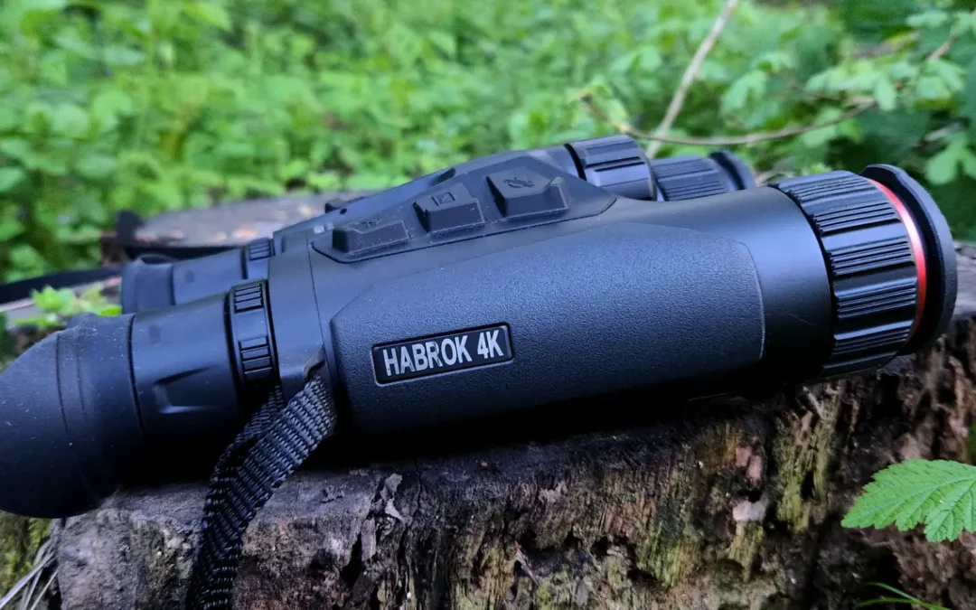 Hikmicro Habrok 4K HE25LN Test: Was bietet das Multispektral-Wärmebildfernglas?
